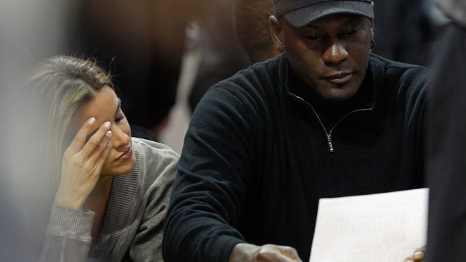 MICHAEL JORDAN PATERNITY CASE NEW.jpg